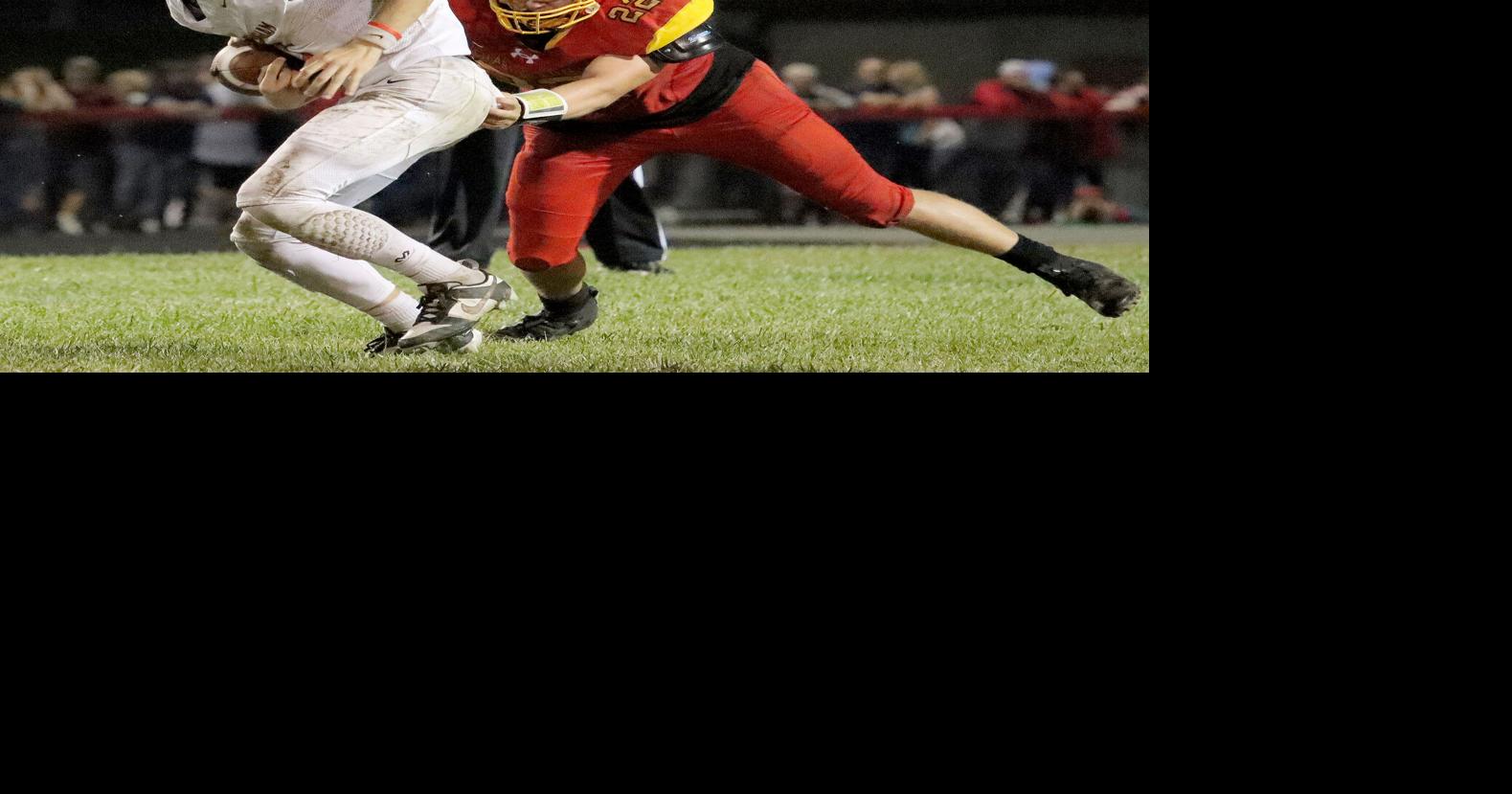 Second half turnovers hurt Effingham in 2117 loss to Charleston