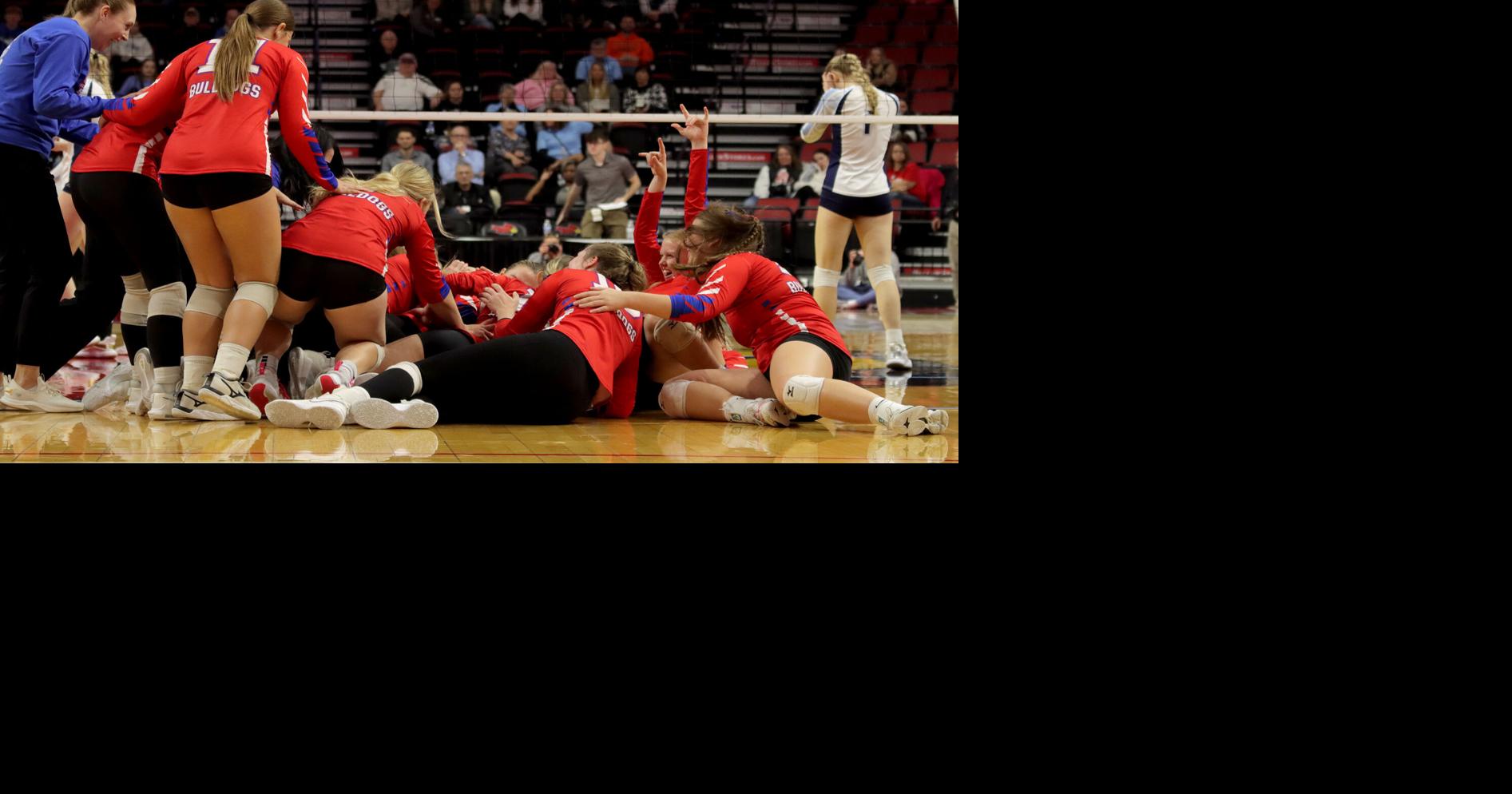 State Final Tournament St. Anthony Cissna Park Volleyball