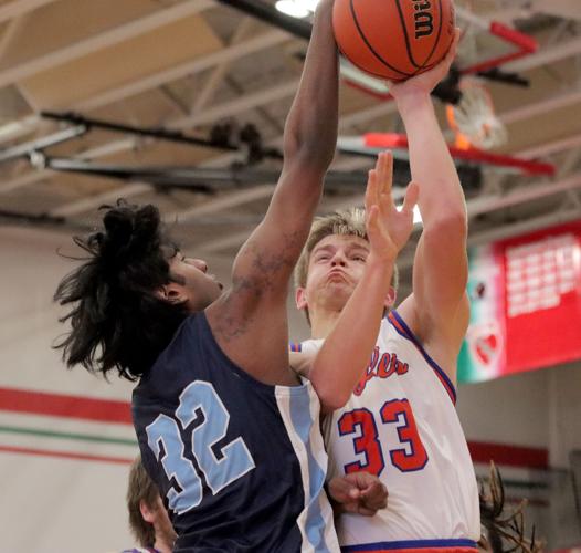 EFFINGHAM/TEUTOPOLIS CHRISTMAS CLASSIC St. Anthony, Teutopolis