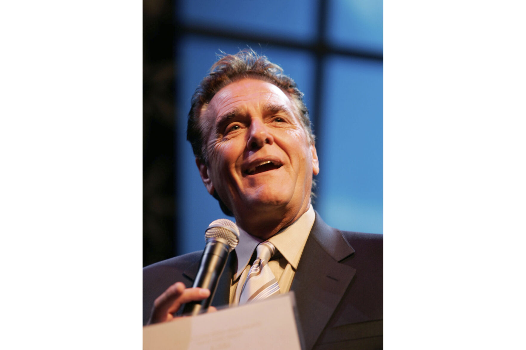 Chuck Woolery, Smooth-talking Game Show Host Of 'Love Connection' And ...