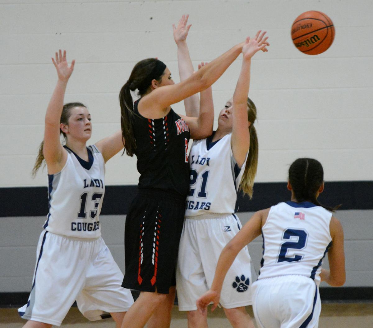 Girls Basketball Defensive Clinic North Clay Gets Past South