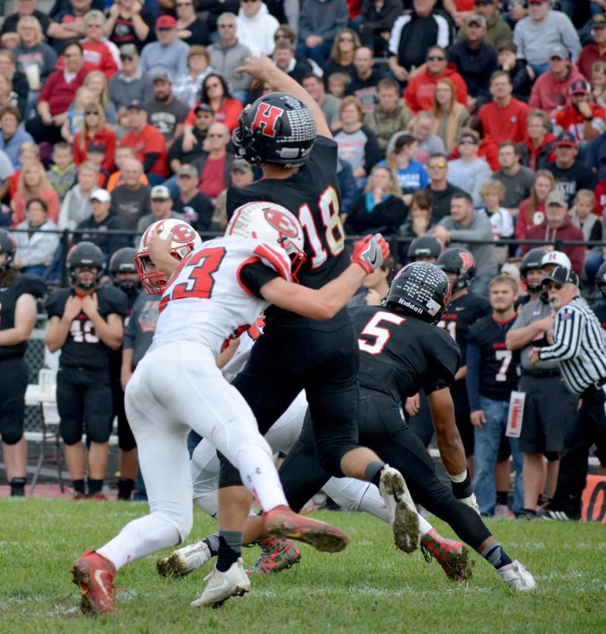 PREP FOOTBALL Bulldogs bounce Flaming Hearts with explosion Sports