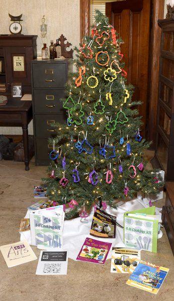 Wright House To Display 18 Christmas Trees Local News Effinghamdailynews Com
