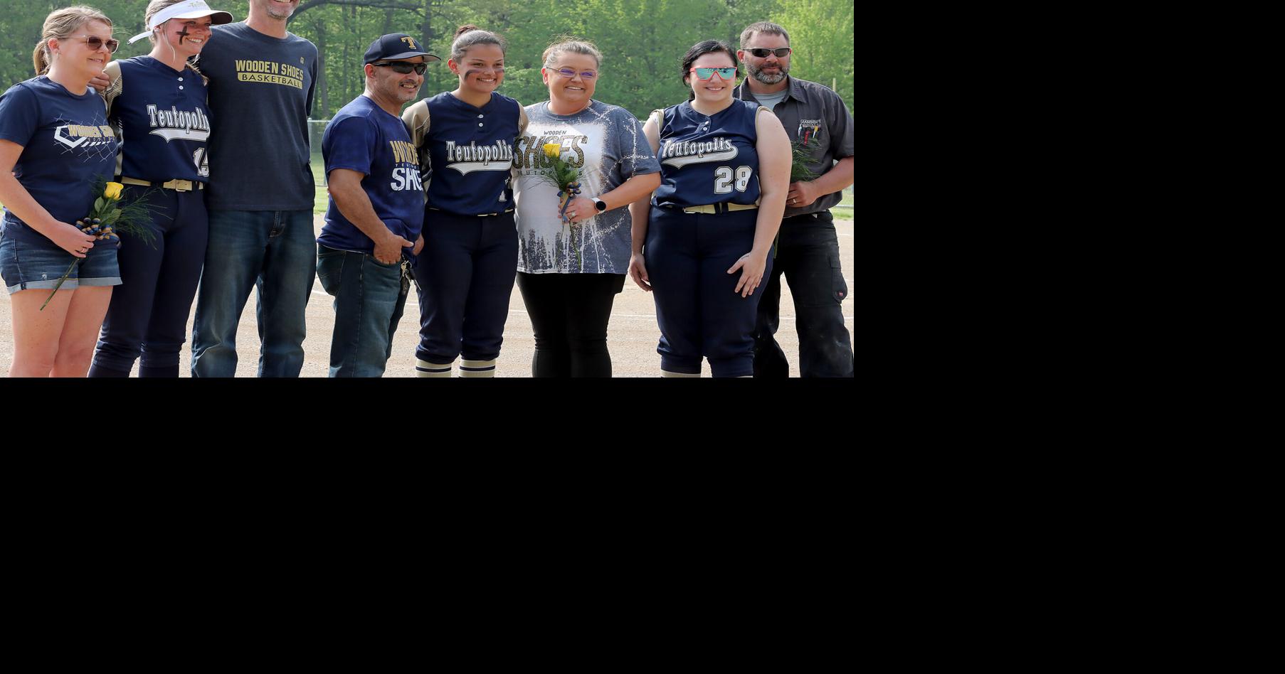 Teutopolis outlasts Effingham on Senior Day Local Sports