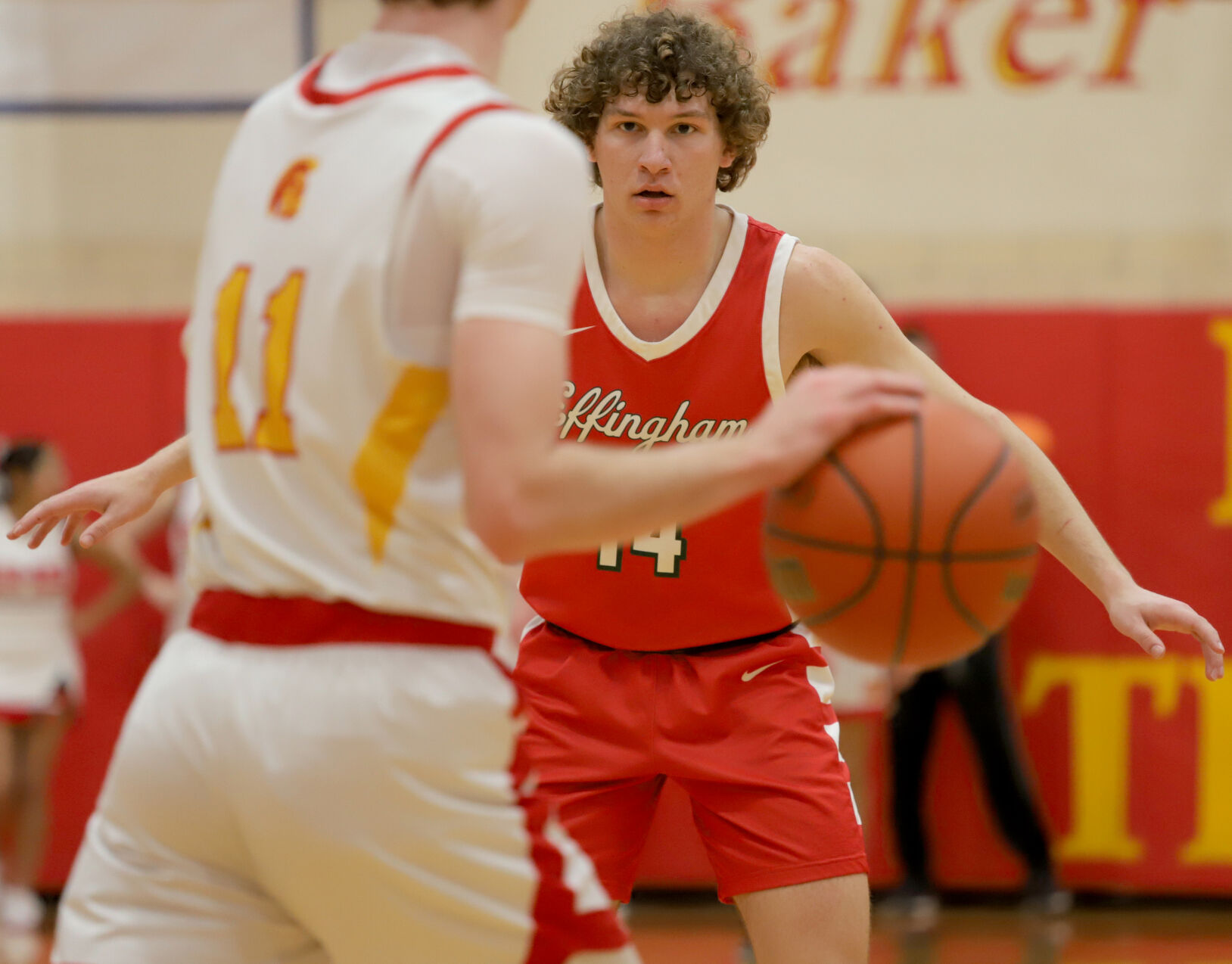 Exciting Boys Basketball Action: Effingham Suffers Defeat, St. Anthony Secures Convincing Victory, and Other Local Teams Impress