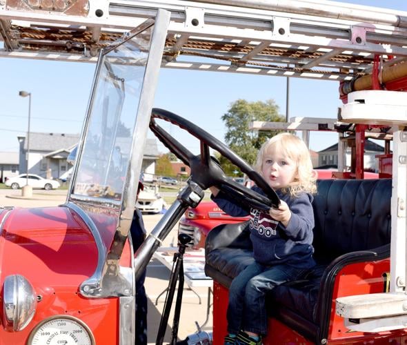 Effingham Fire Department open house gives public inside look Local