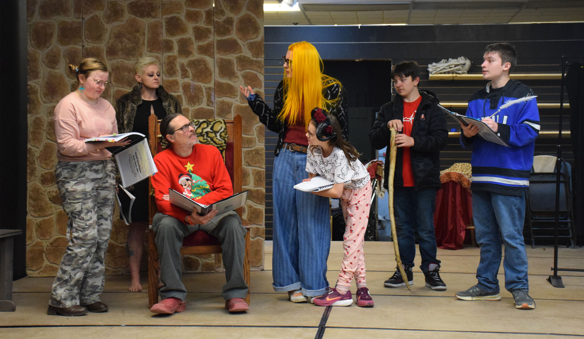 Behind the scenes of 'Quest! One Play to Rule Them All' by FACE