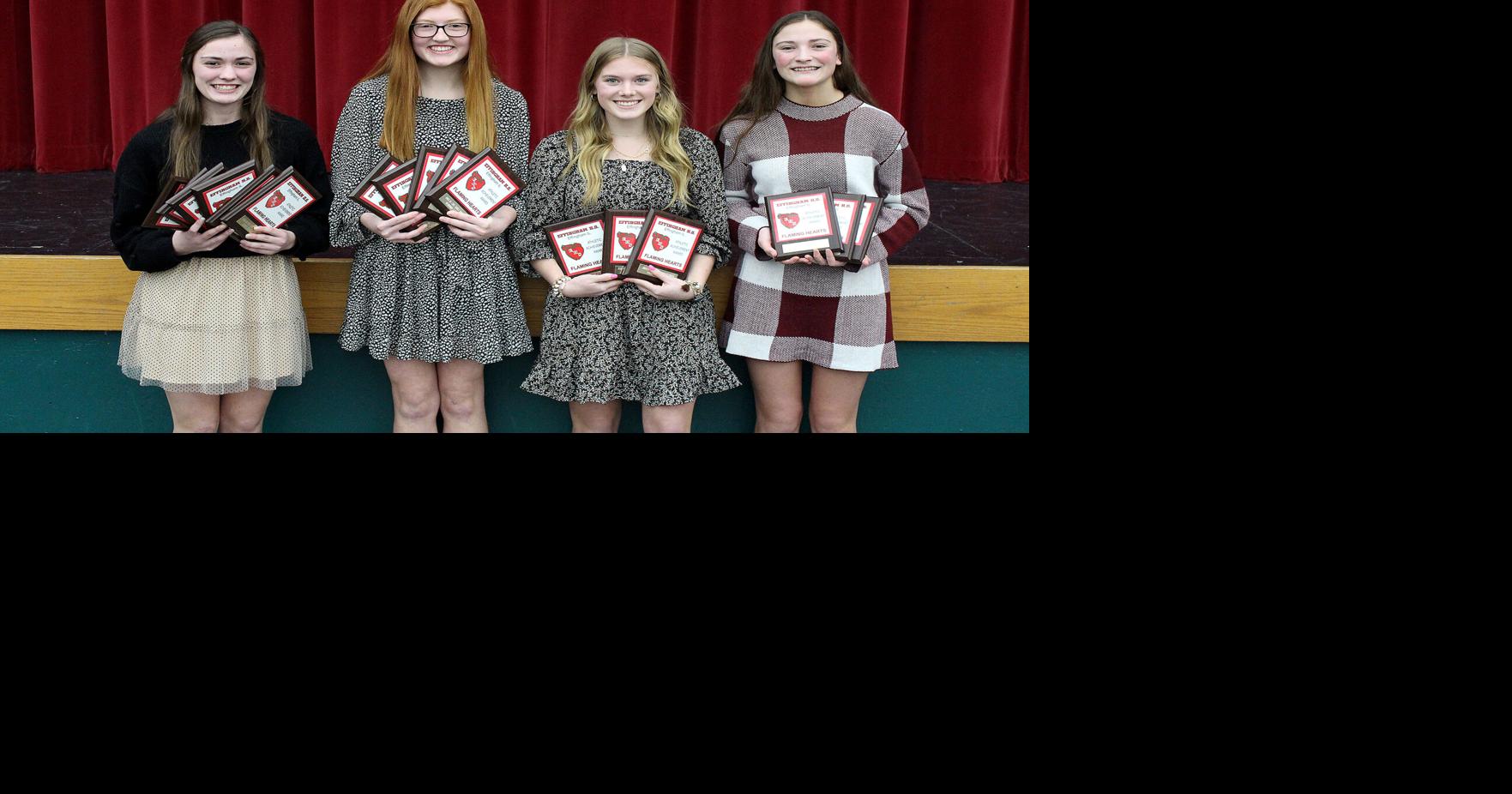 Effingham girls' basketball and wrestling announce special awards