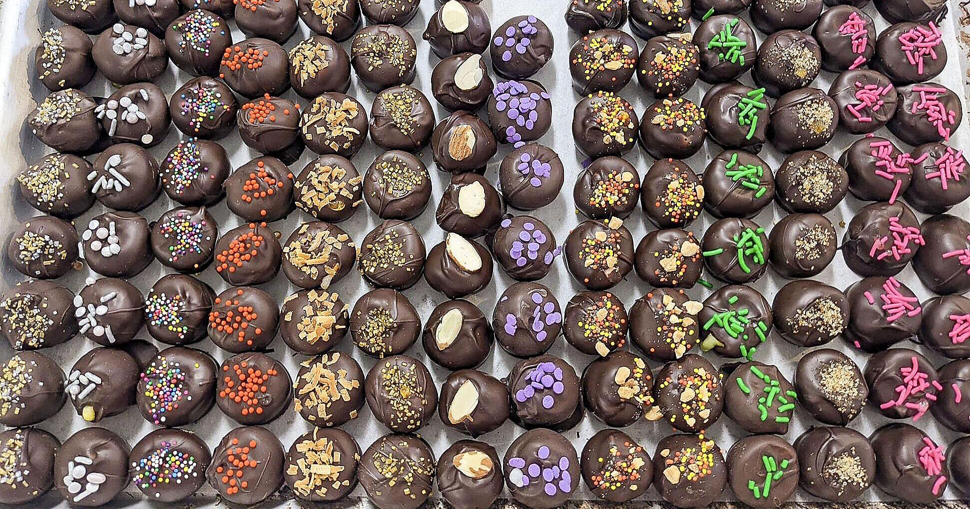 High cocoa prices challenge Illinois chocolatiers - Vimarsana News