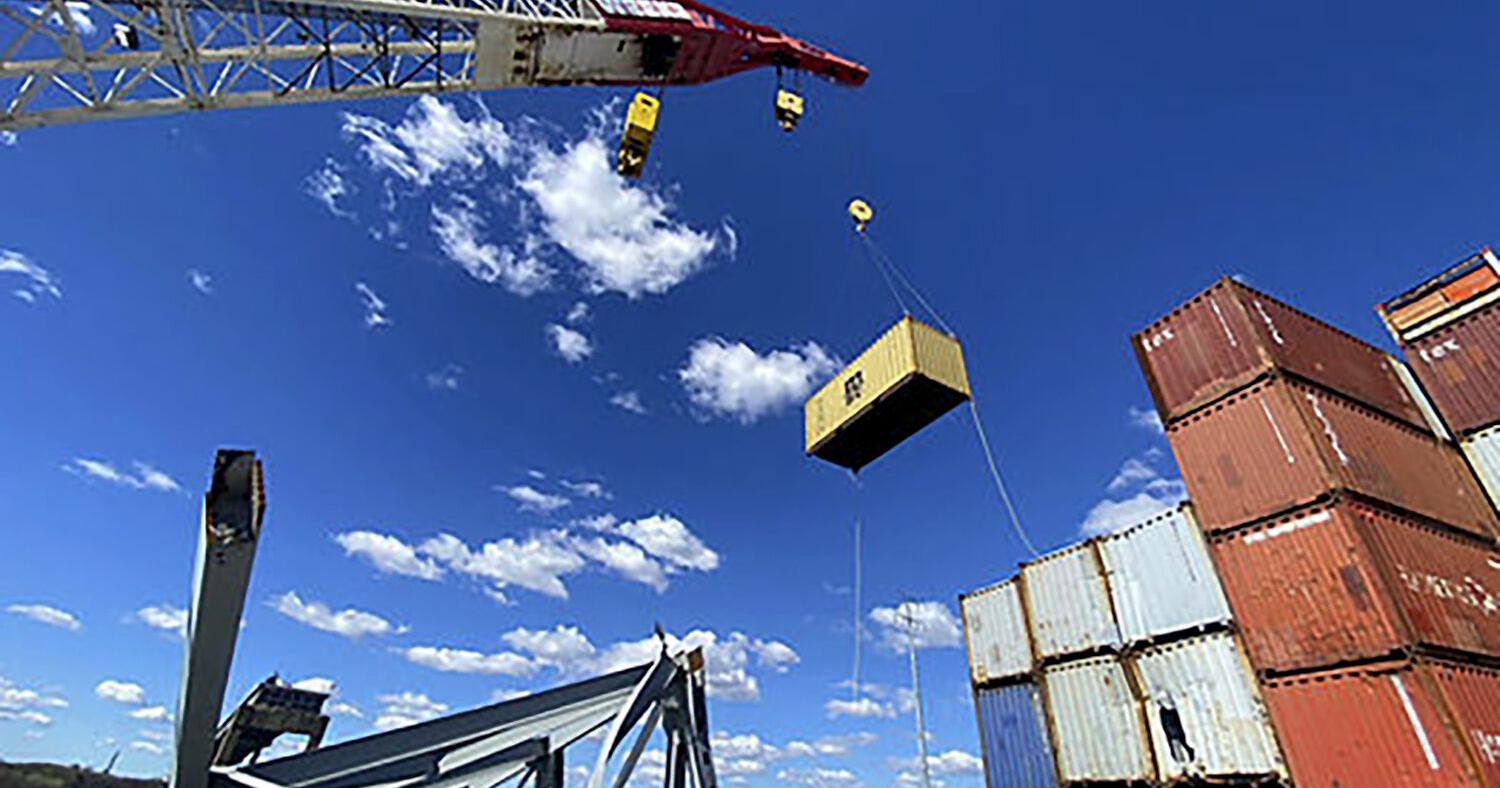 Salvage crews have begun removing containers from the ship that collapsed Baltimore's Key bridge - Vimarsana News
