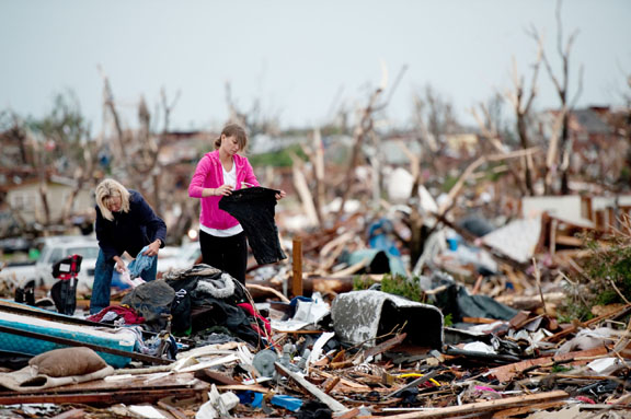 Golf tournament supports Joplin tornado victims