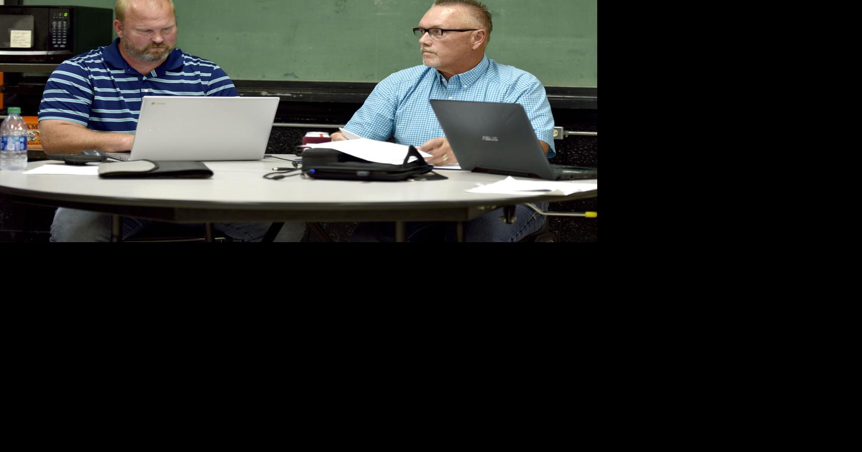 Altamont Unit 10 schools now require masks; other districts scheduled