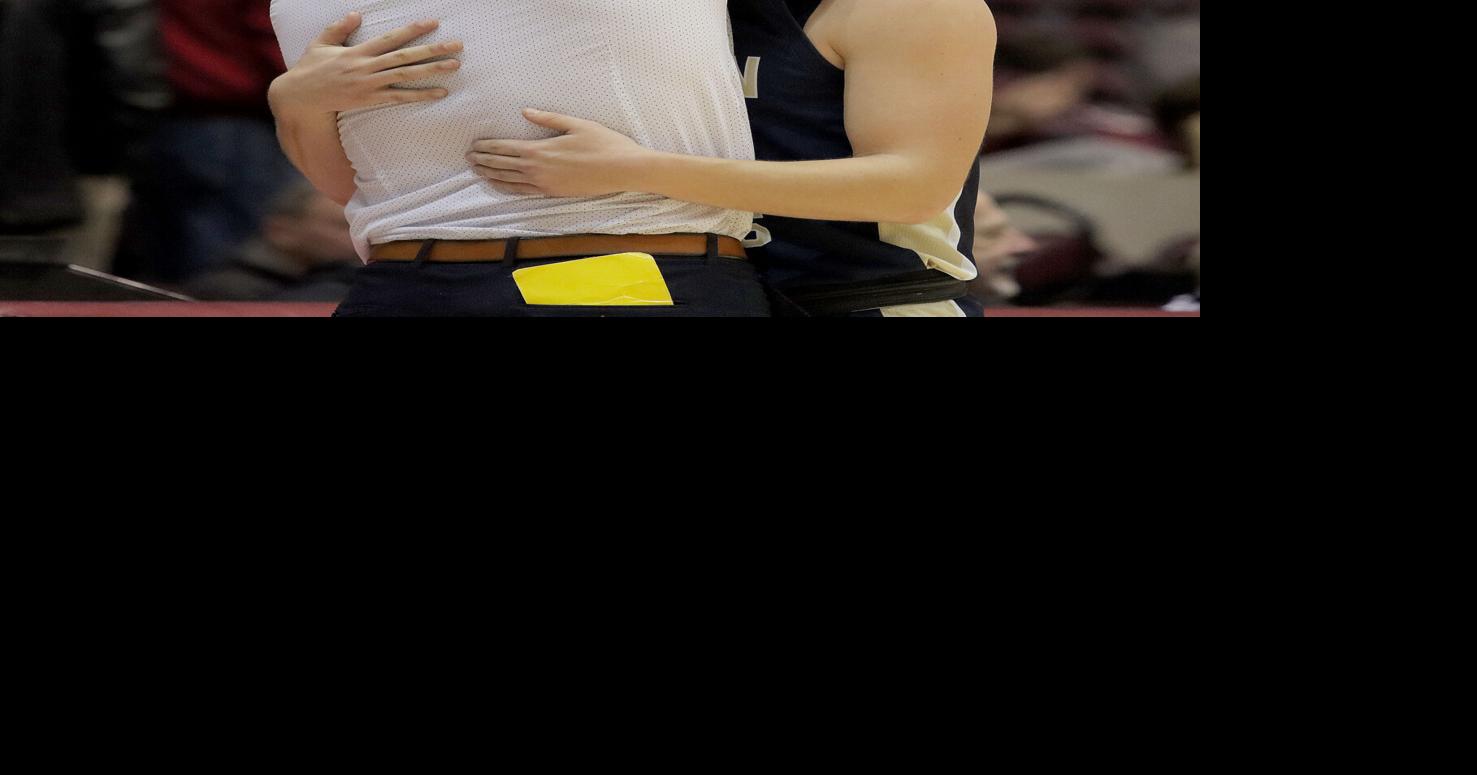 OH SO CLOSE Teutopolis falls to Nashville in Class 2A supersectionals