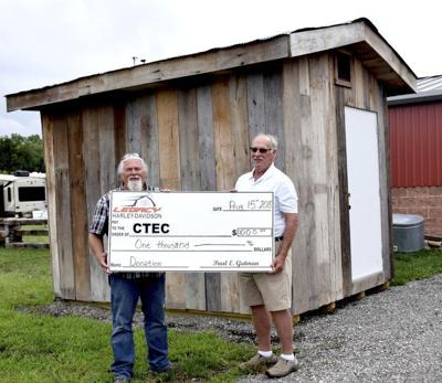 Ctec Program Receives 1 000 Donation Community