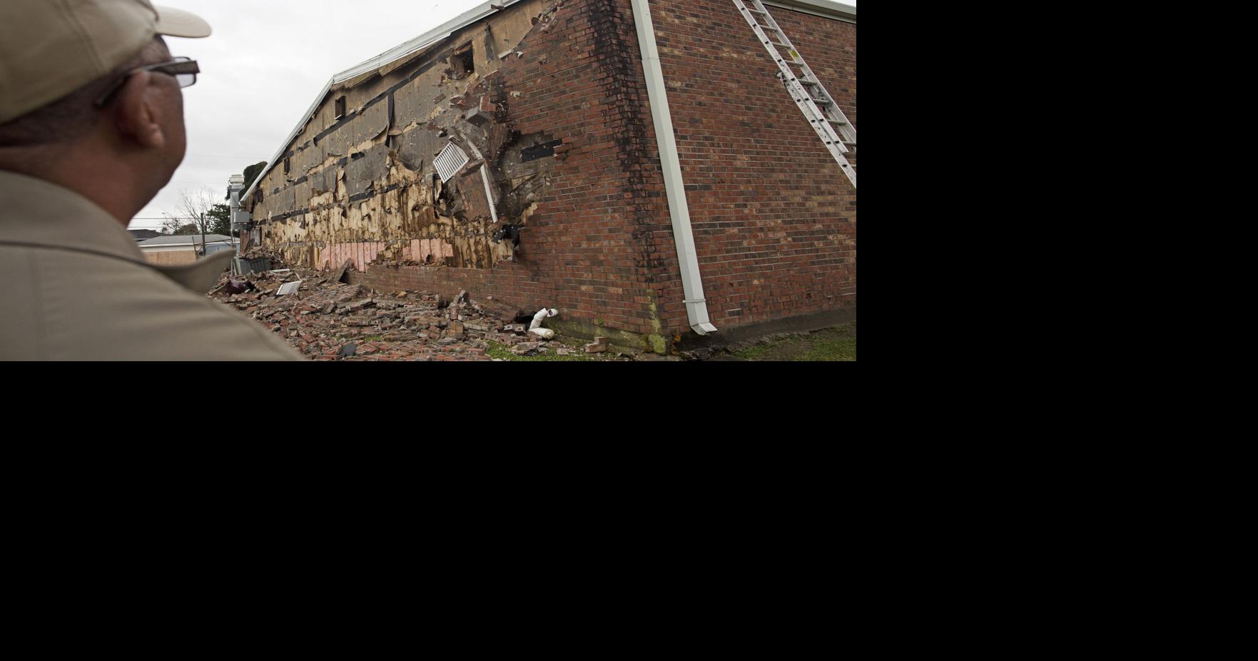 At least 3 dead as storms, tornadoes rip through Gulf states | National ...