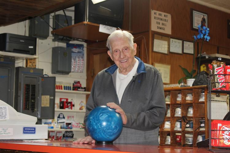 Oakland Lanes changes hands after nearly 40 years-jackson