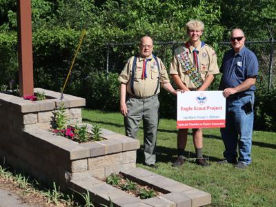 Eagle Scout completes Environmental Center project