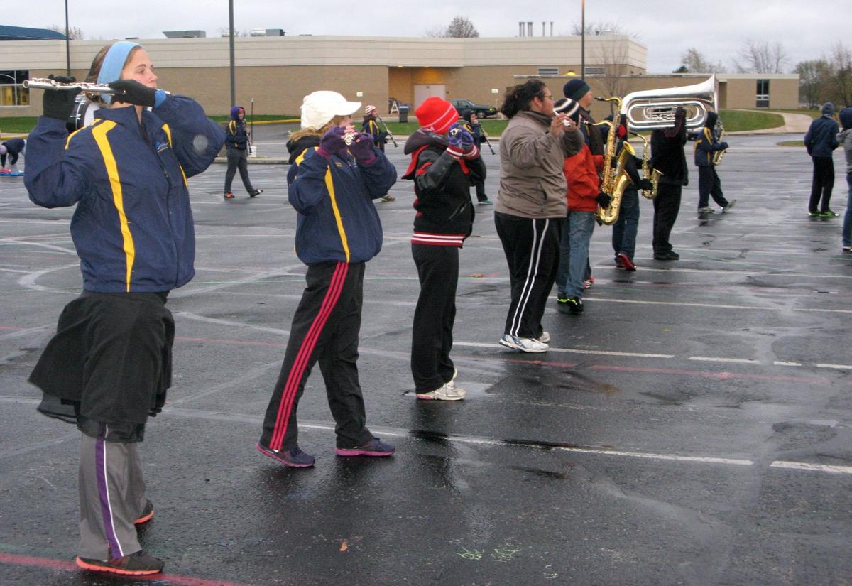Fairfield and NorthWood bands prepare for state finals