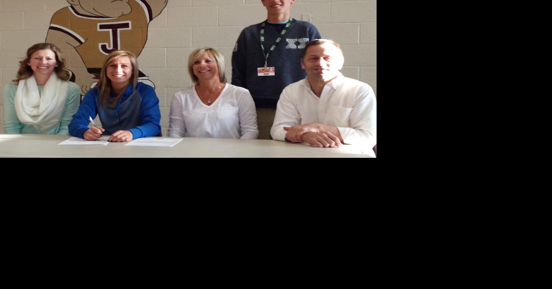 Jimtown's Ally Vicsik signs with IllinoisSpringfield High School