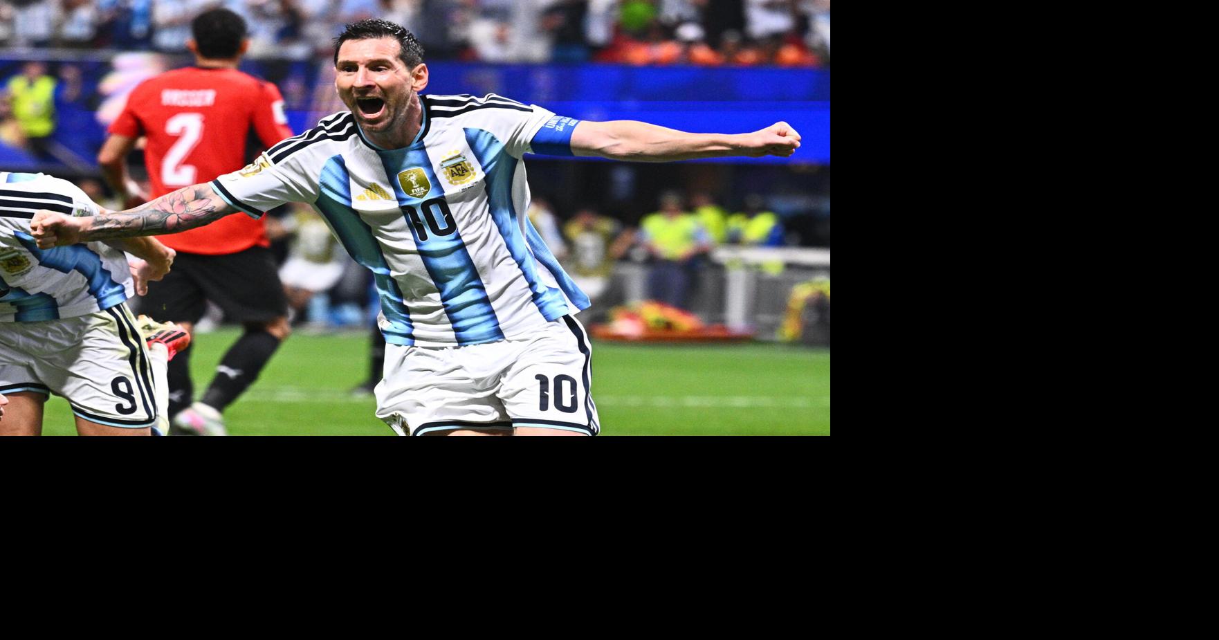 Area glued to the World Cup