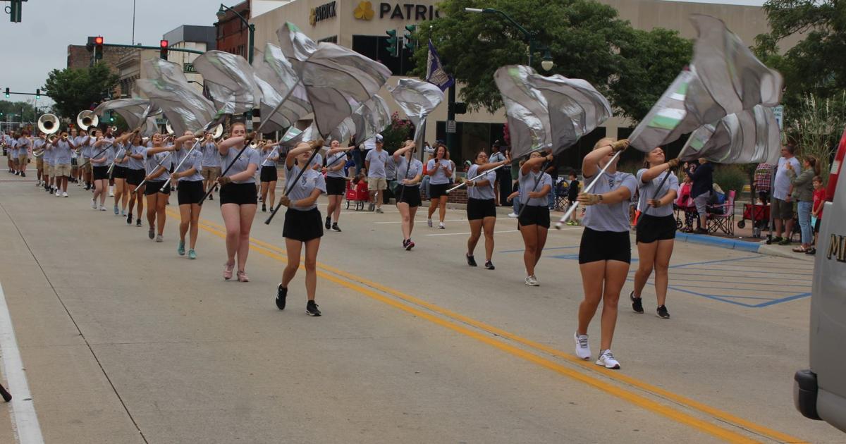 Parade Work Night Parade honors working men and women | News | elkharttruth.com