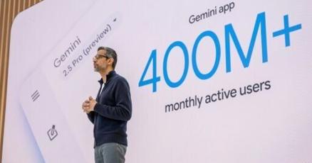 Google turns internet queries into conversations