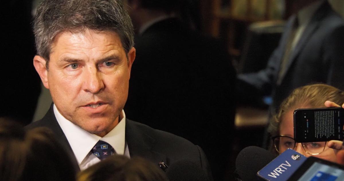 Bray won't seek another term as Senate leader after redistricting fallout