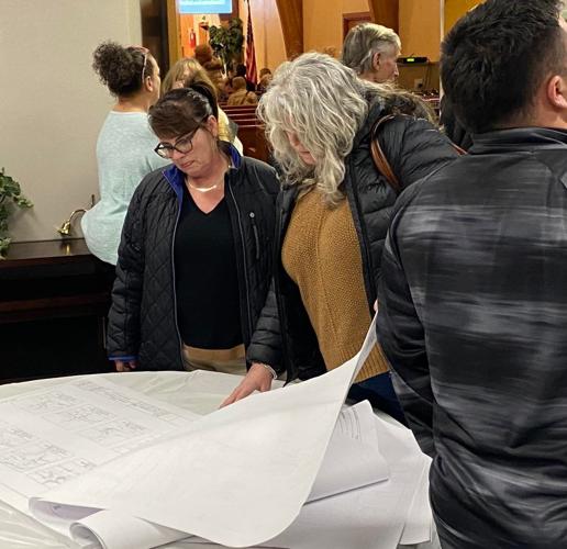 Bristol Street residents learn about widening project1
