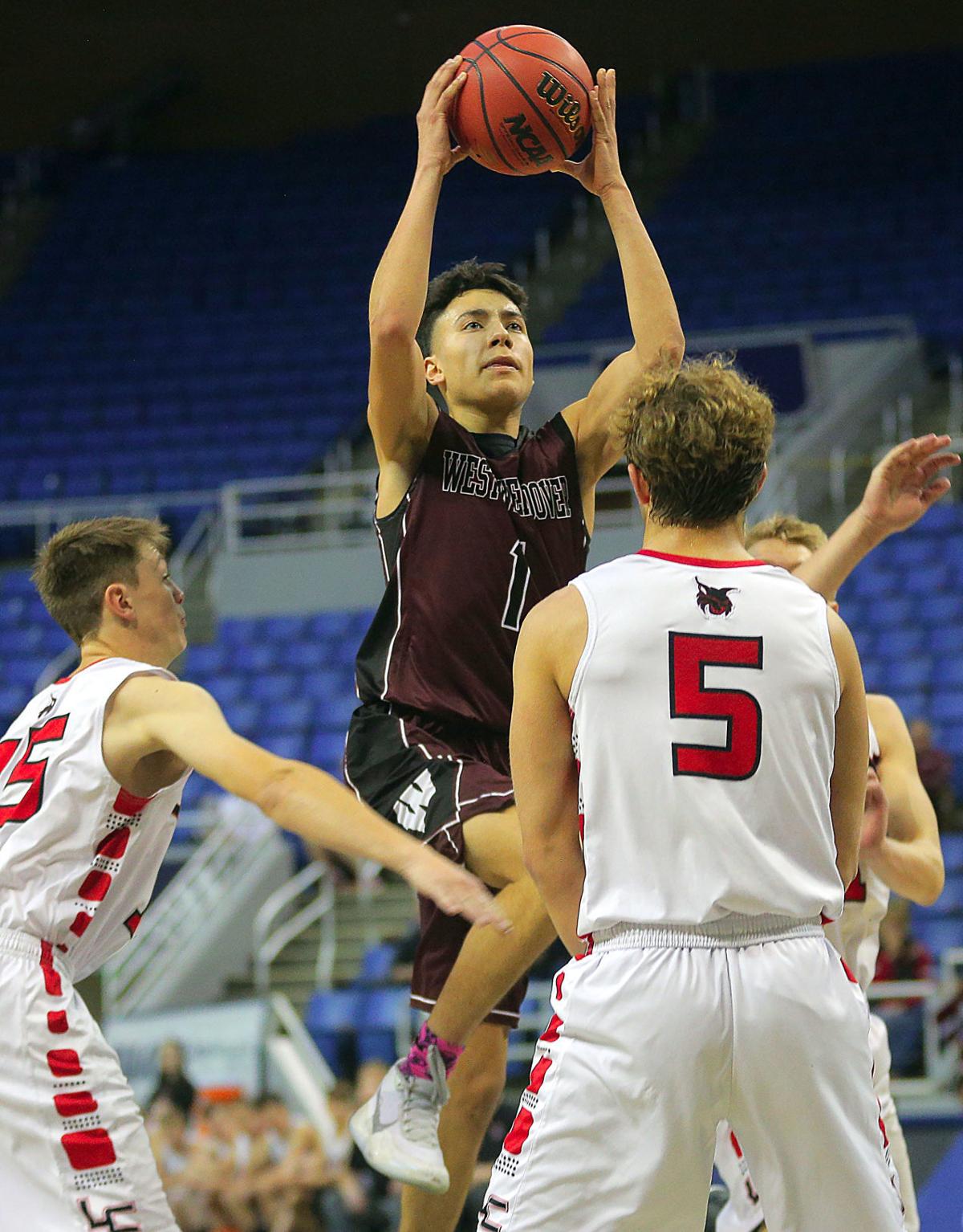 Guthrie Gonzalez Honored By Niaa Local Sports Elkodaily Com
