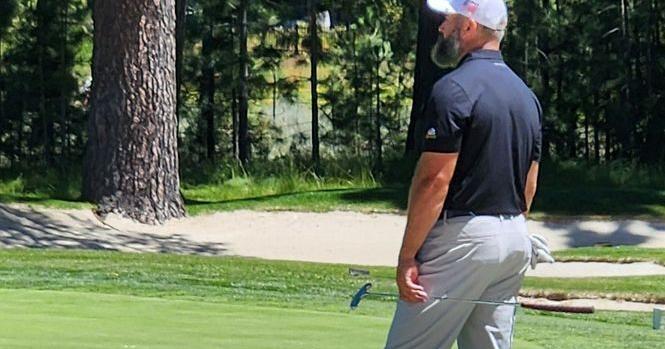Either Travis or Jason Kelce will be painted blue after Tahoe golf bet
