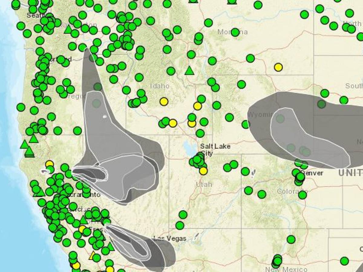 Smoke Invades Elko Area From Out Of State Fires Local Elkodaily Com Smoke Map Caarson City Nv August 19 2022