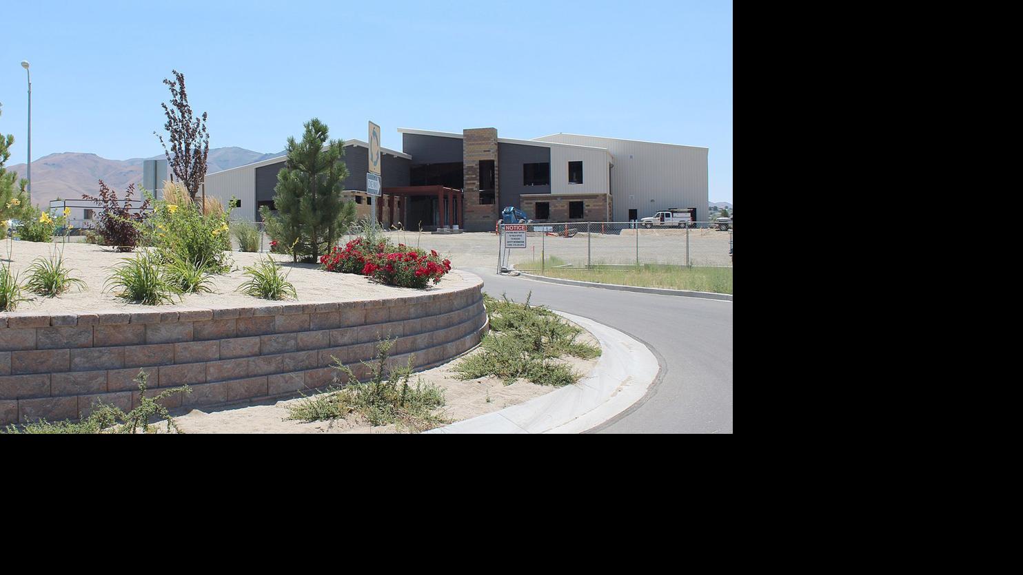 Barrick Donates To Nonprofits In Winnemucca Funds Help Build Boys Girls Club Mining Elkodaily Com