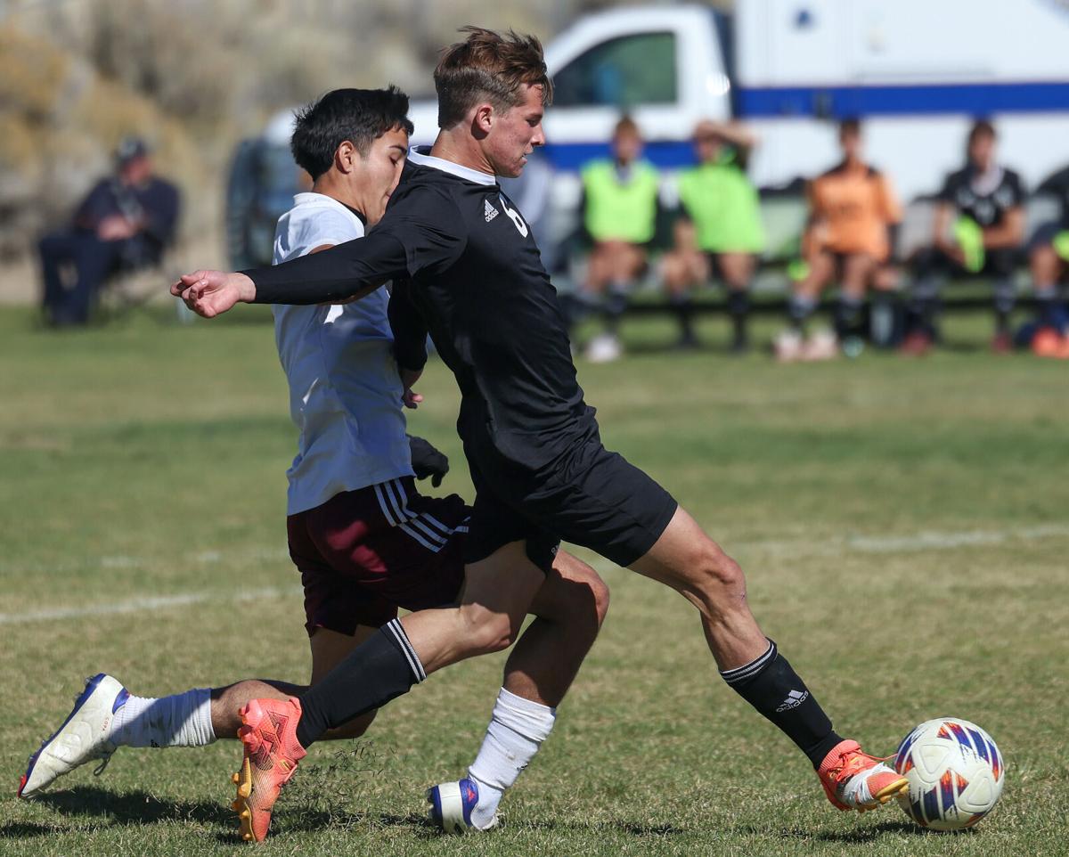 Spartans streak past Wolverines, Bobcats