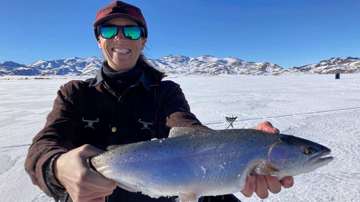 MT Ice Fishing Guides