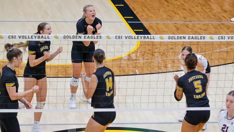 Golden Eagles, Goto cap off big weekend