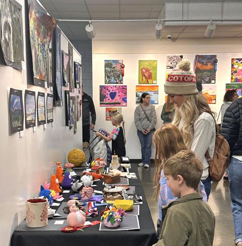 ECSD student art exhibit celebrates creativity, community