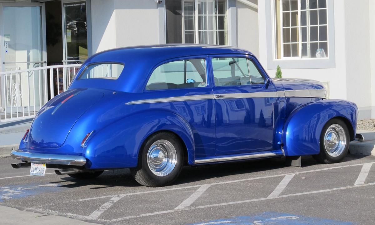 Traveling classic car group passes through town | News ...