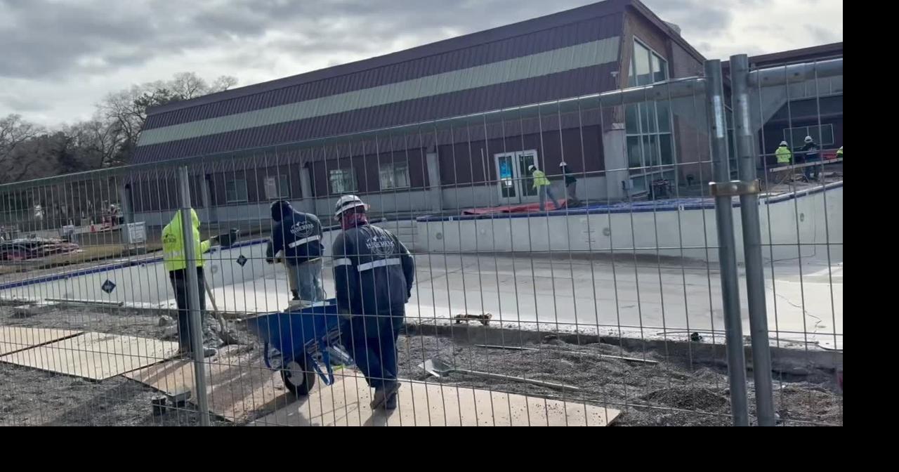 Video: Outdoor pool construction