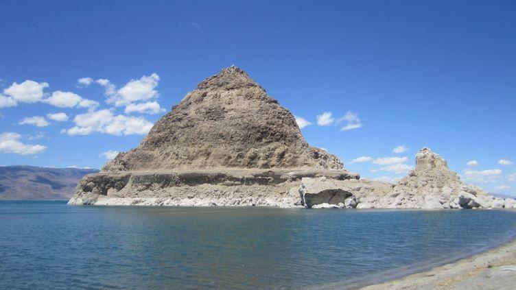 Stories of Old Nevada: Pyramid Lake - Vimarsana News
