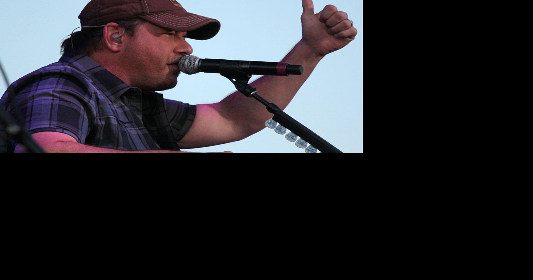 Record crowd attends Country Under the Stars