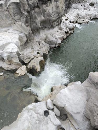 Visiting Cauldron Linn During an Unusually Low Water Year