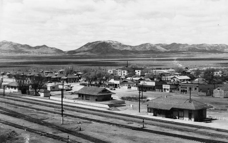 Dennis Clayson Montello, Christmas and fathers