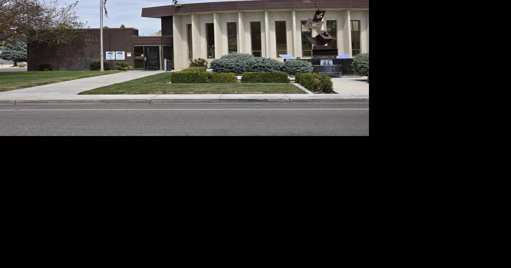 City Council discusses new city hall location, road construction, wildfires