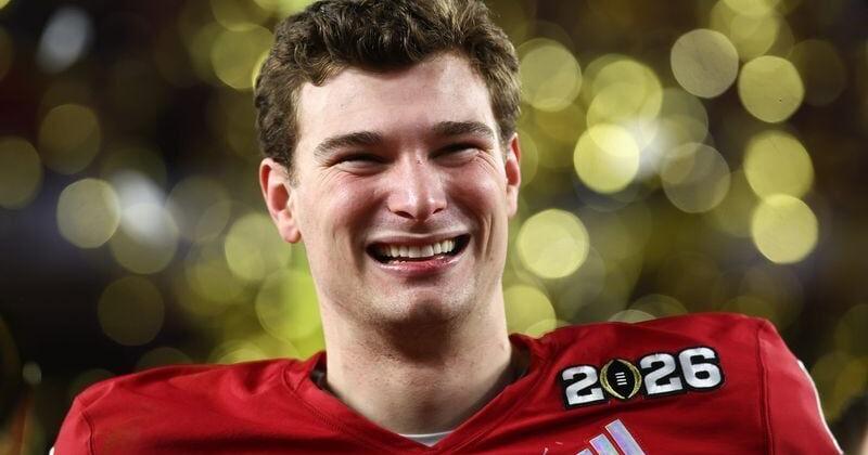 Raiders QB Fernando Mendoza will not make White House visit with Indiana teammates