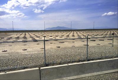 Idaho, Energy Department ink deal on reactor's nuclear waste