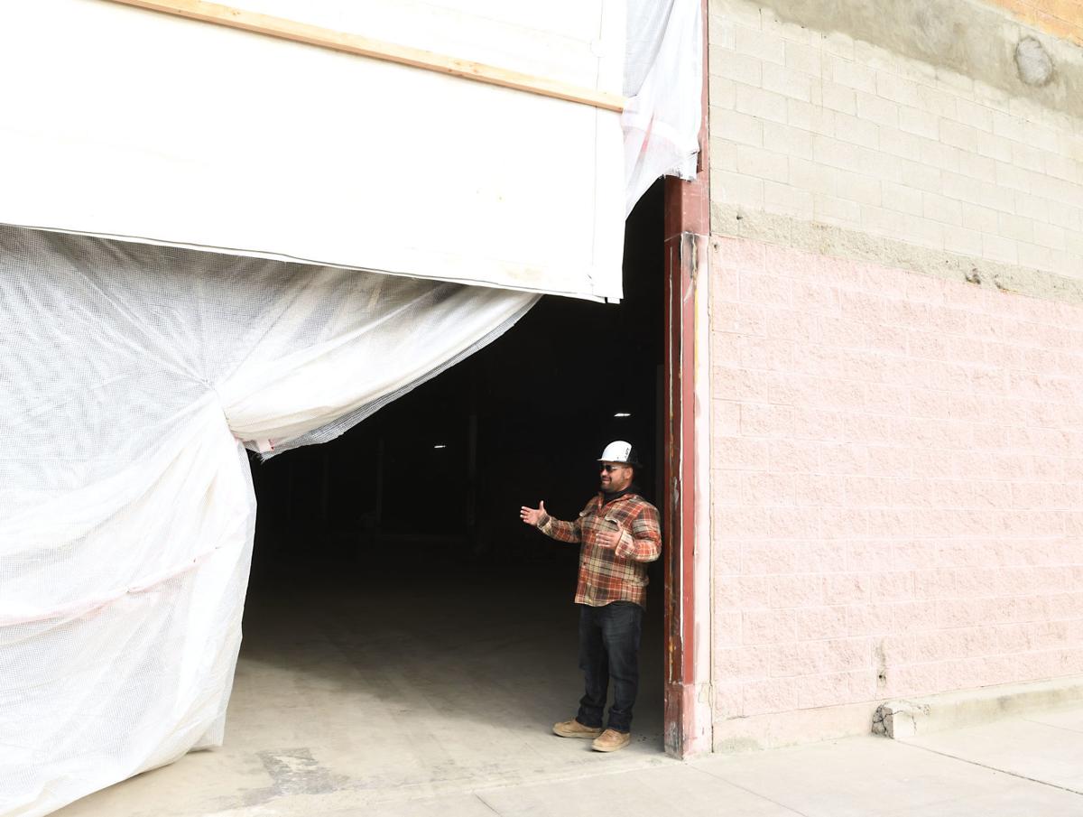 Kohl S Signs Lease Lifestyles Elkodaily Com