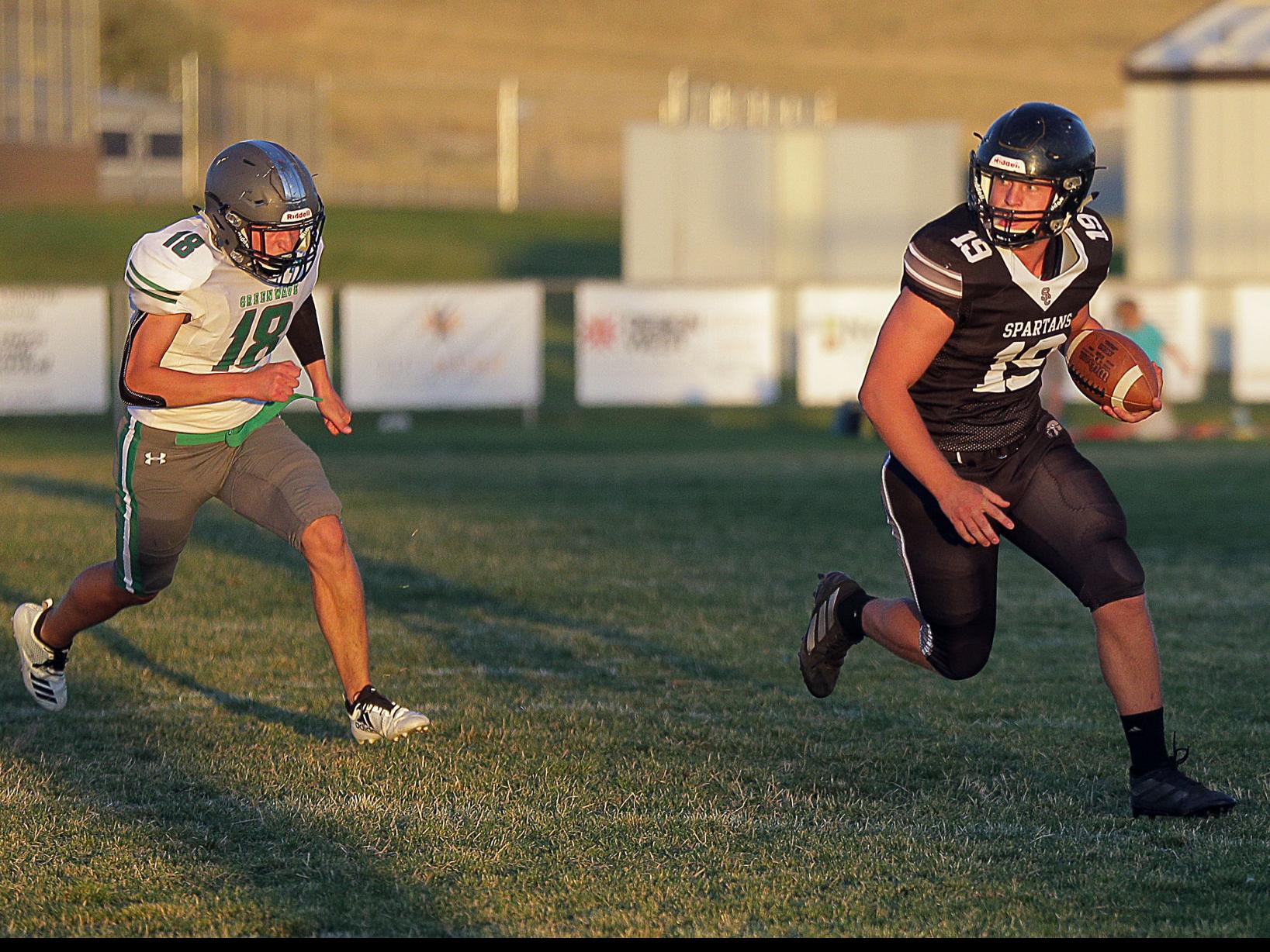 Guthrie Gonzalez Honored By Niaa Local Sports Elkodaily Com