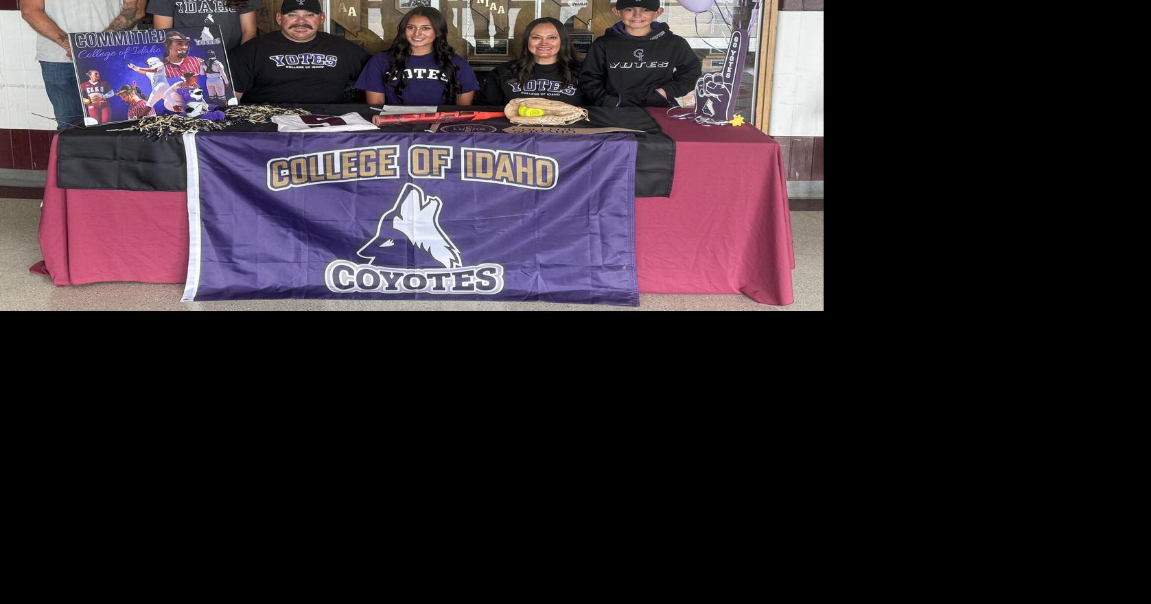 Lesbo prepares to play 3rd base for College of Idaho