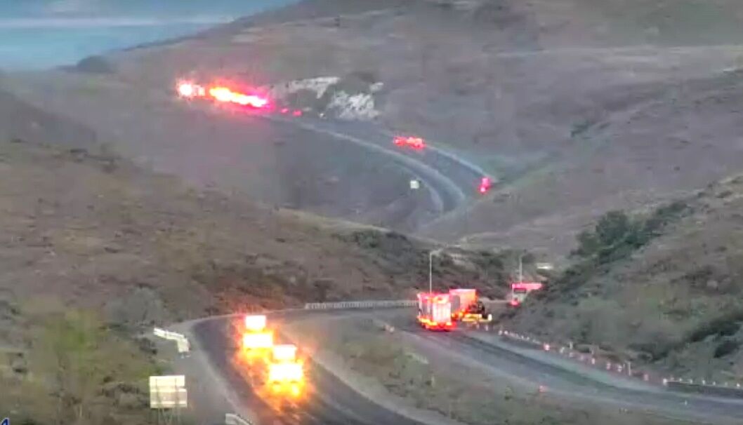 Fatal crash closes I80 west of Carlin overnight