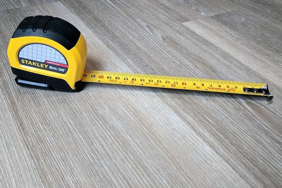 pocket measuring tape